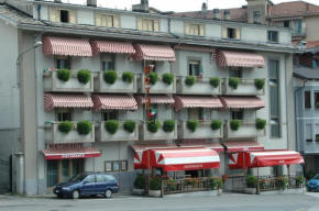 Hotel Valentino Perosa Argentina